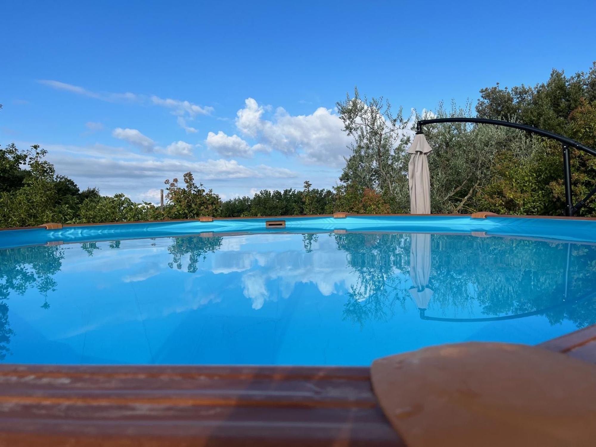 Agriturismo Podere Dell' Olmo Амелиа Экстерьер фото