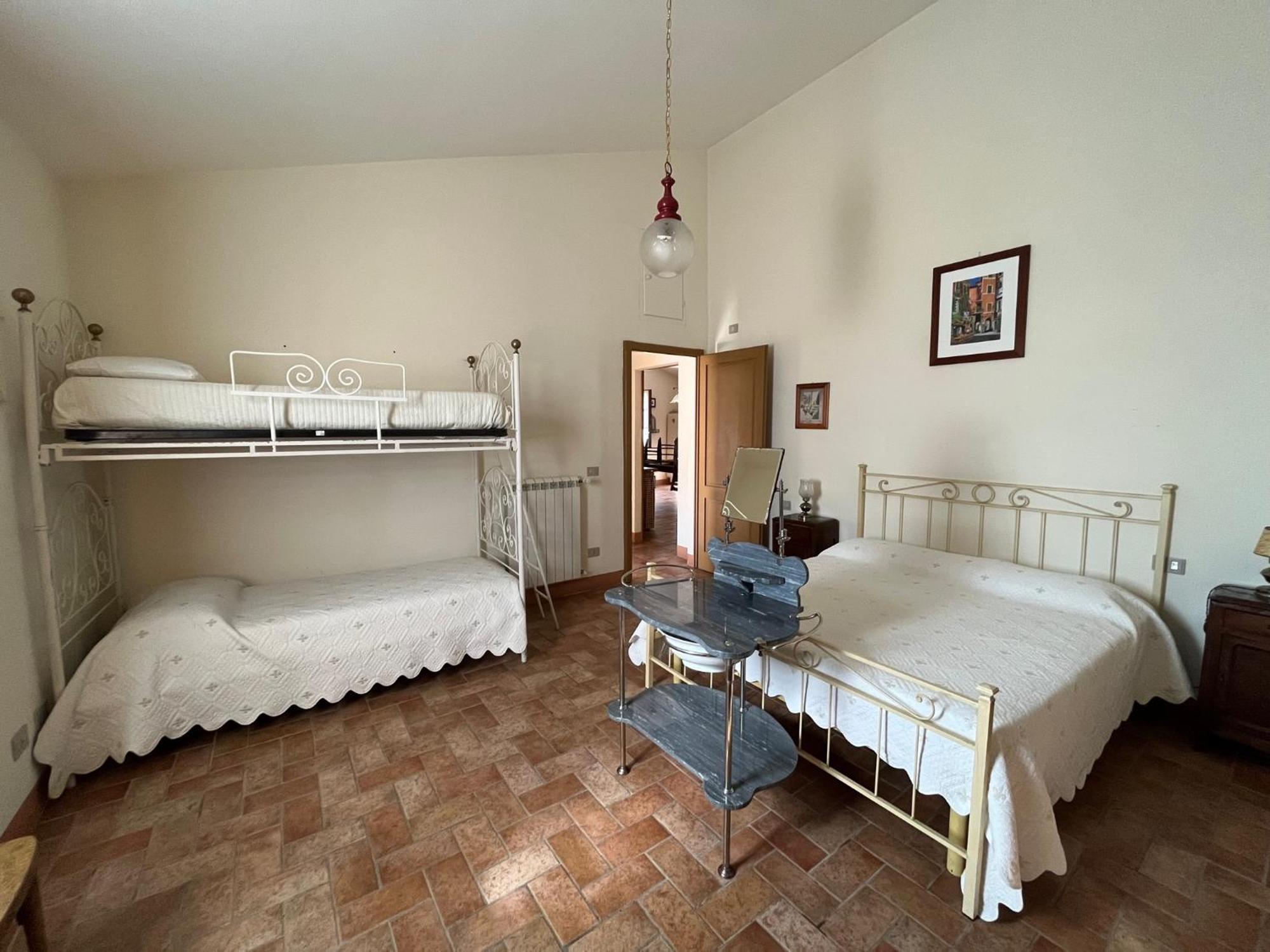 Agriturismo Podere Dell' Olmo Амелиа Экстерьер фото